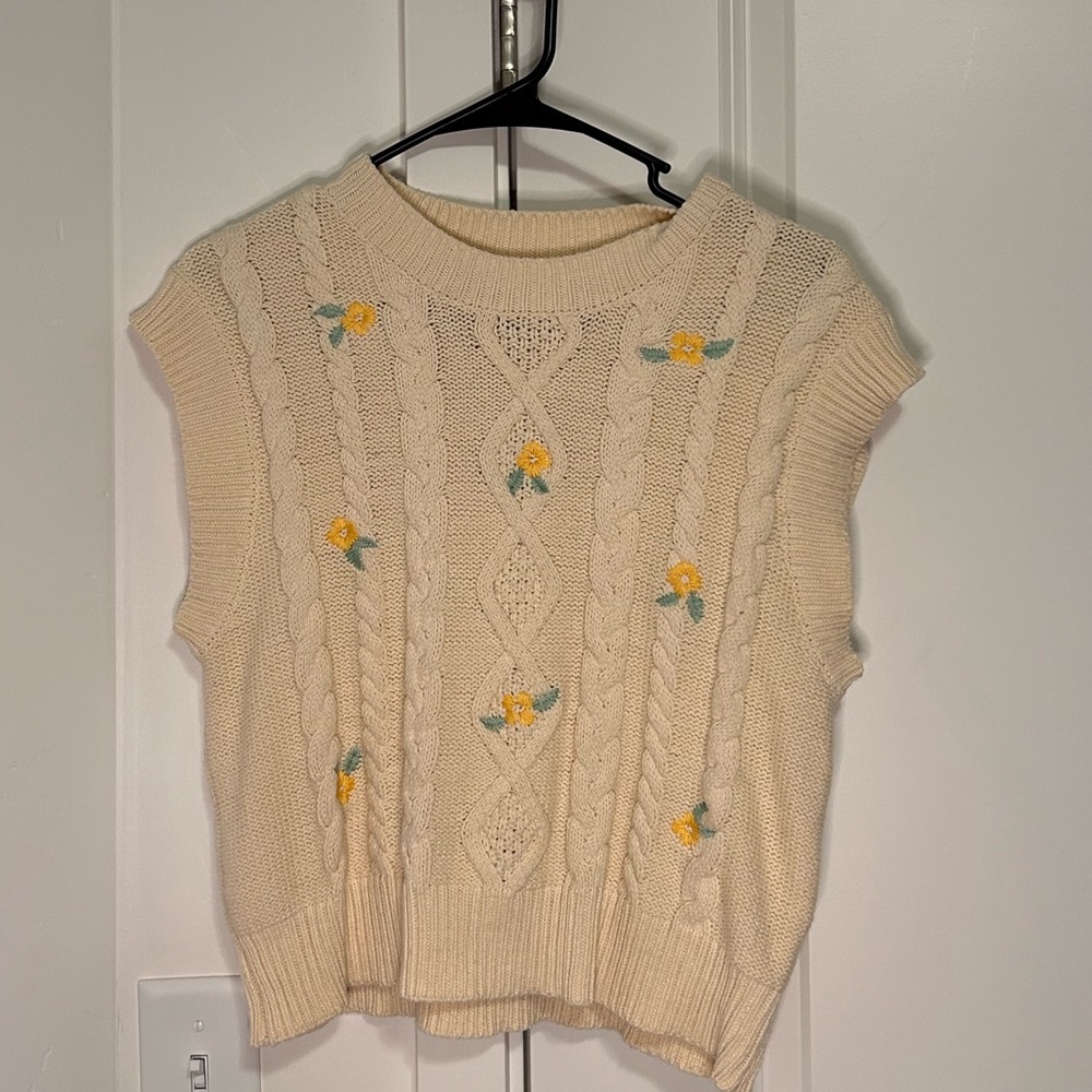 Sweater vest top with yellow flowers